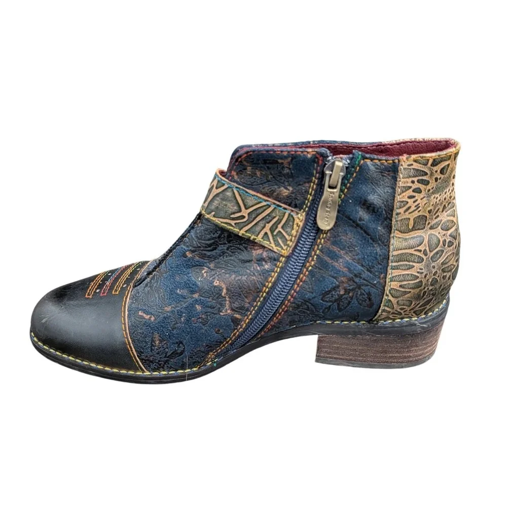 L'Artiste Spring Step Georgiana Blue Floral Leather Ankle Boots Rainbow- 6.5